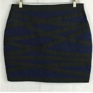 EXPRESS Navy & Black Crisscross Mini Pencil 
Skirt Size Medium NWOT